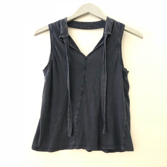 Lou & Grey Navy Keyhole Cutout Tie Neck Tank Top - Picture 7 of 8